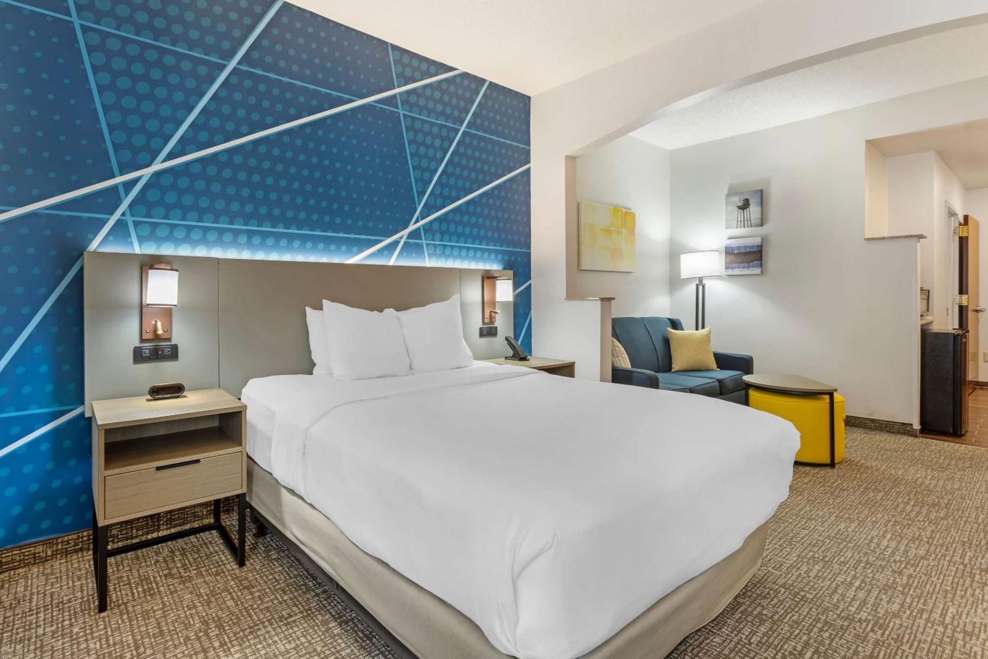Comfort Suites East Brunswick - South River Esterno foto
