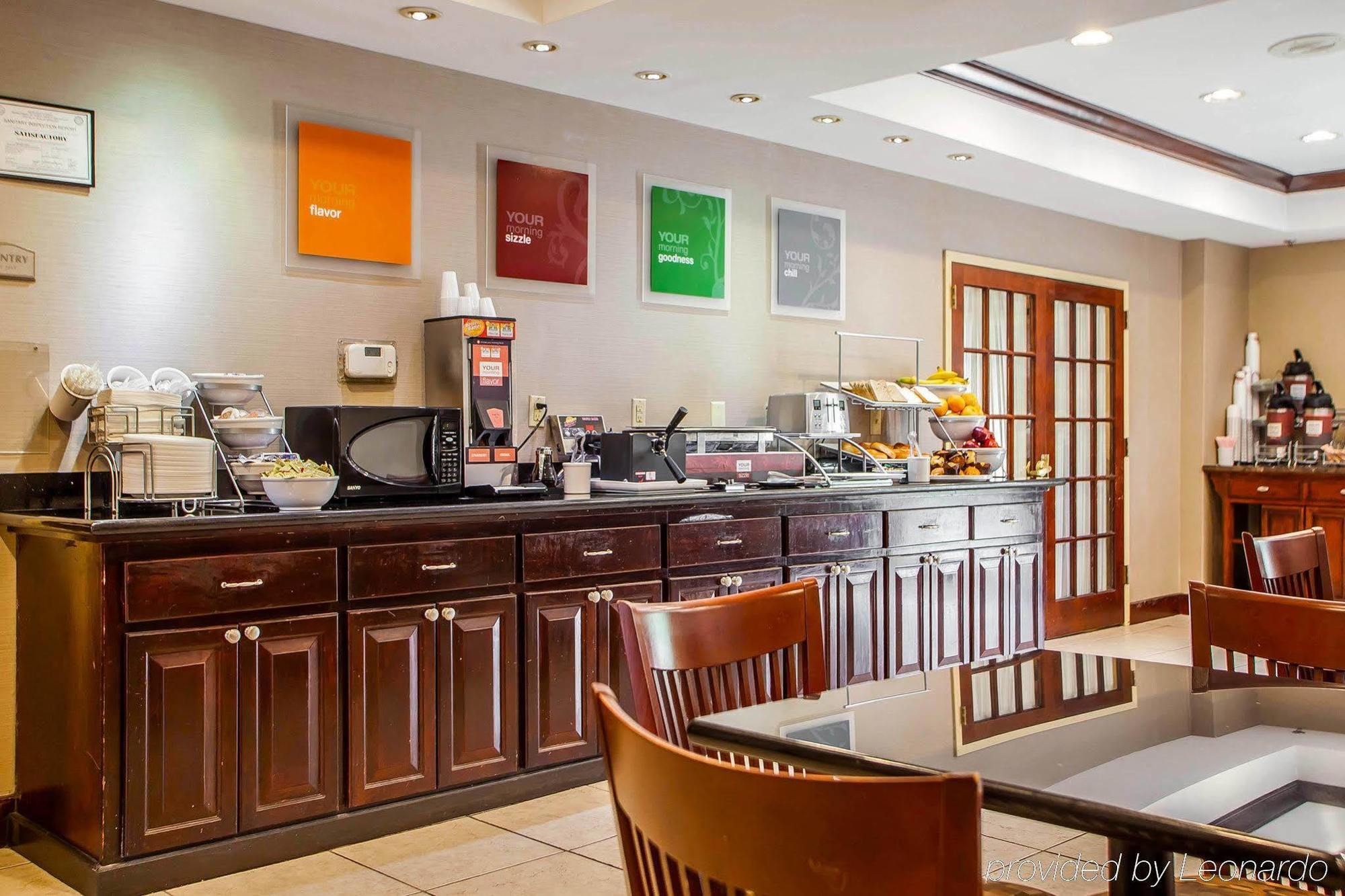 Comfort Suites East Brunswick - South River Esterno foto