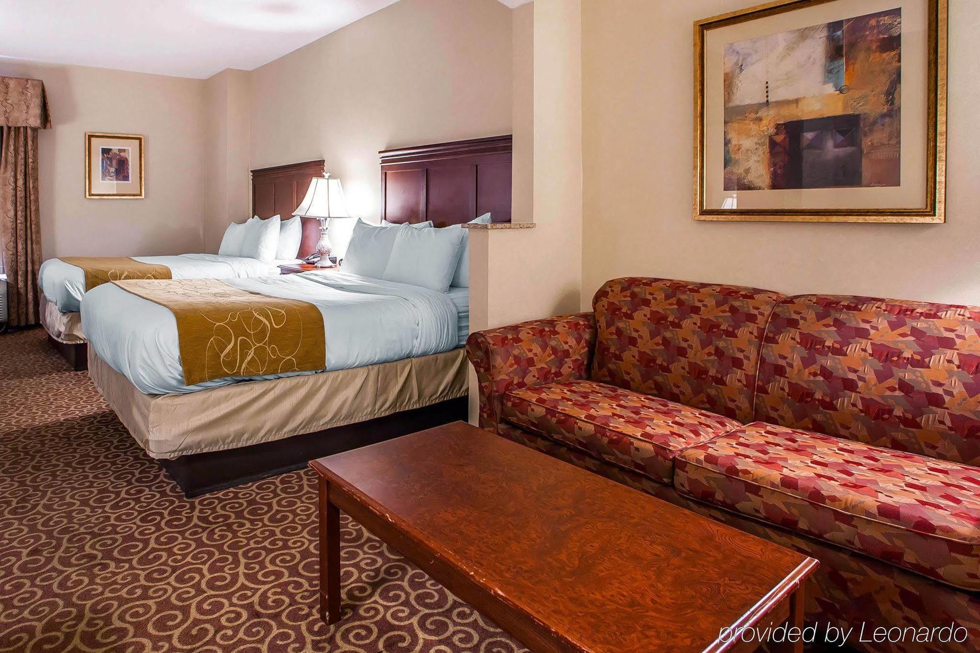 Comfort Suites East Brunswick - South River Esterno foto